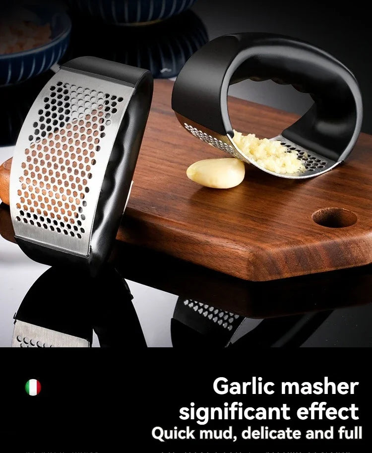 Stainless Steel Garlic Press & Mincer – Multi-Purpose Kitchen Tool